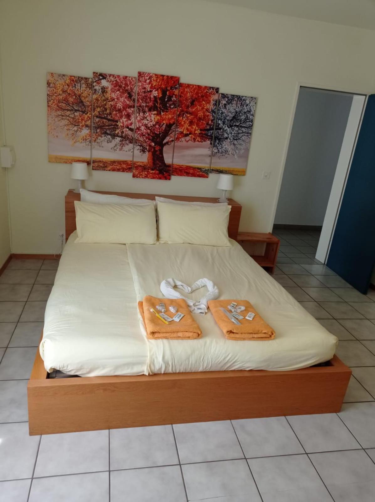 Hotel Ristorante Camoghe Isone Luaran gambar