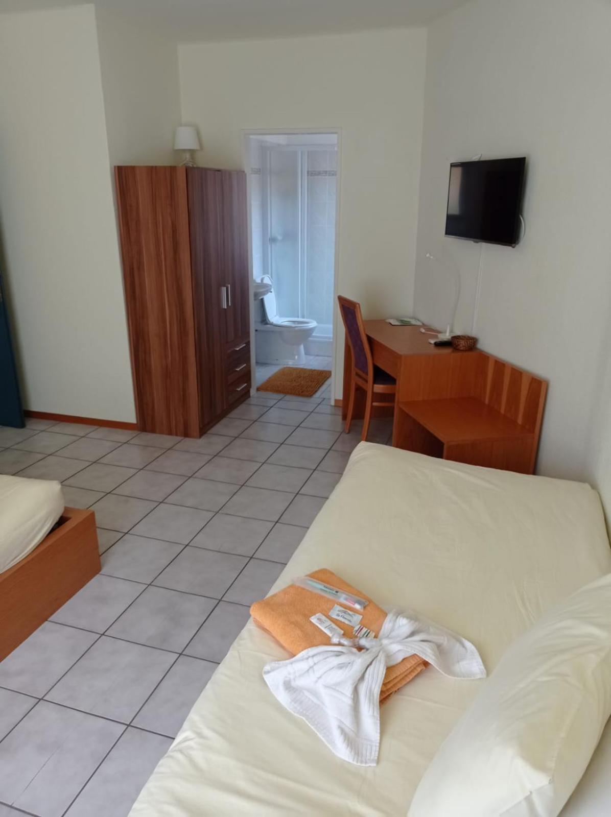 Hotel Ristorante Camoghe Isone Luaran gambar